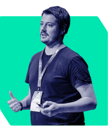 Baptiste Hausmann speaking at an SEO conference